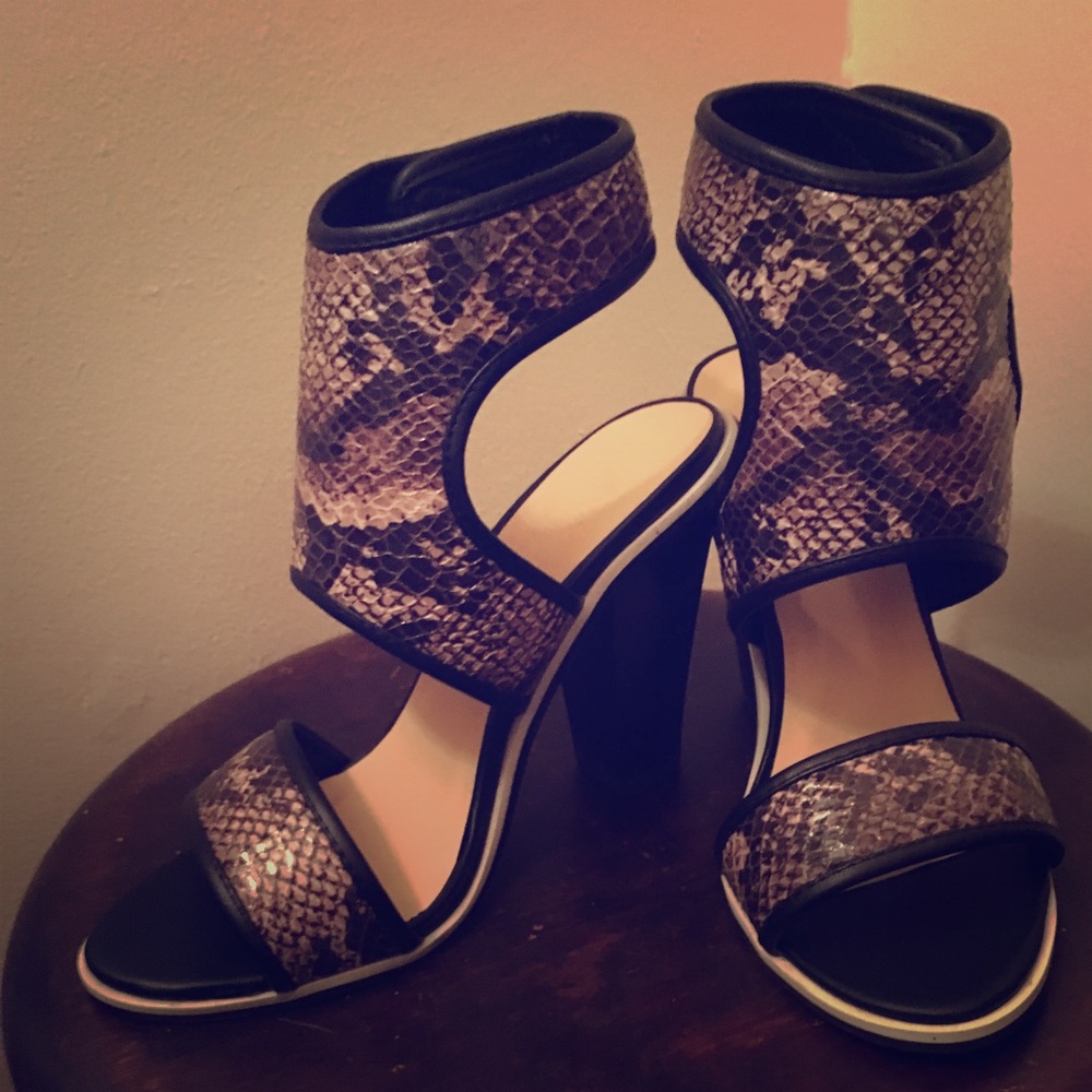 Python Snake Heeled Sandals Size 7
